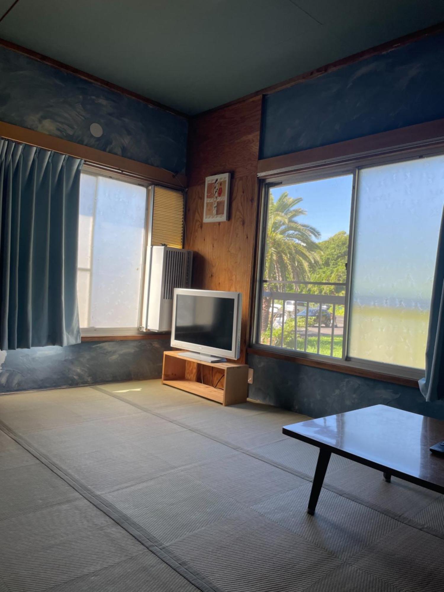伊豆 白浜 ゲストハウス茉心 Shimoda  Buitenkant foto