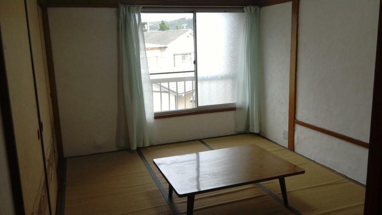 伊豆 白浜 ゲストハウス茉心 Shimoda  Buitenkant foto
